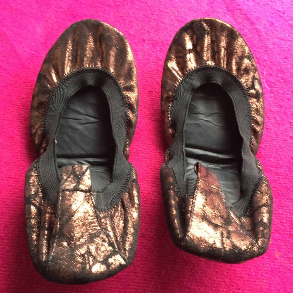 Yosi Samara Flats